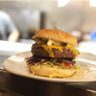 Classic All American Burger (Dinner)